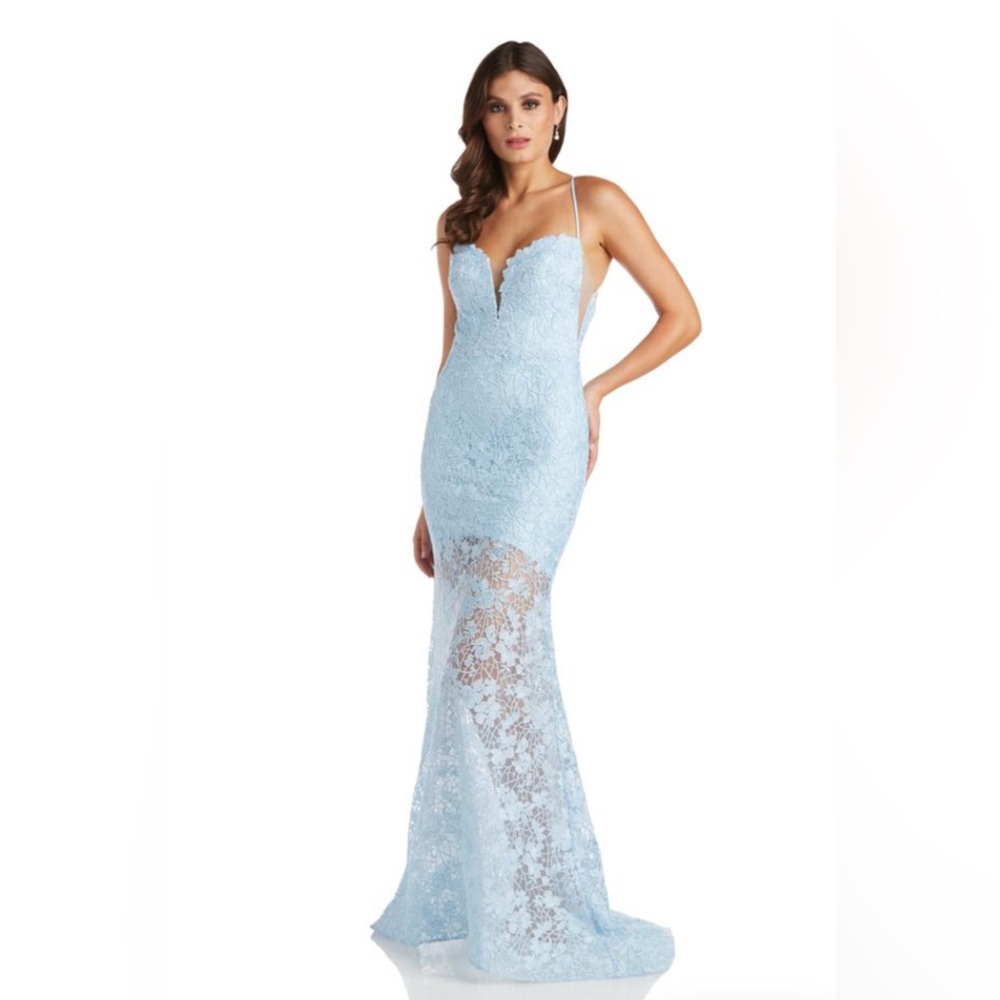 Iris Lace Mermaid Gown